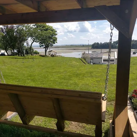 1 Quay Relaxing 3 Bedroom On Sea-front * Killala