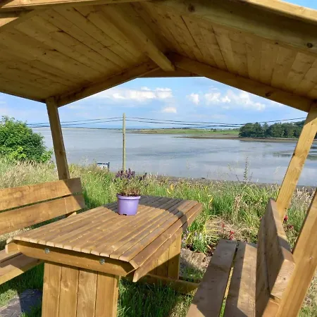1 Quay Relaxing 3 Bedroom On Sea-front * Killala